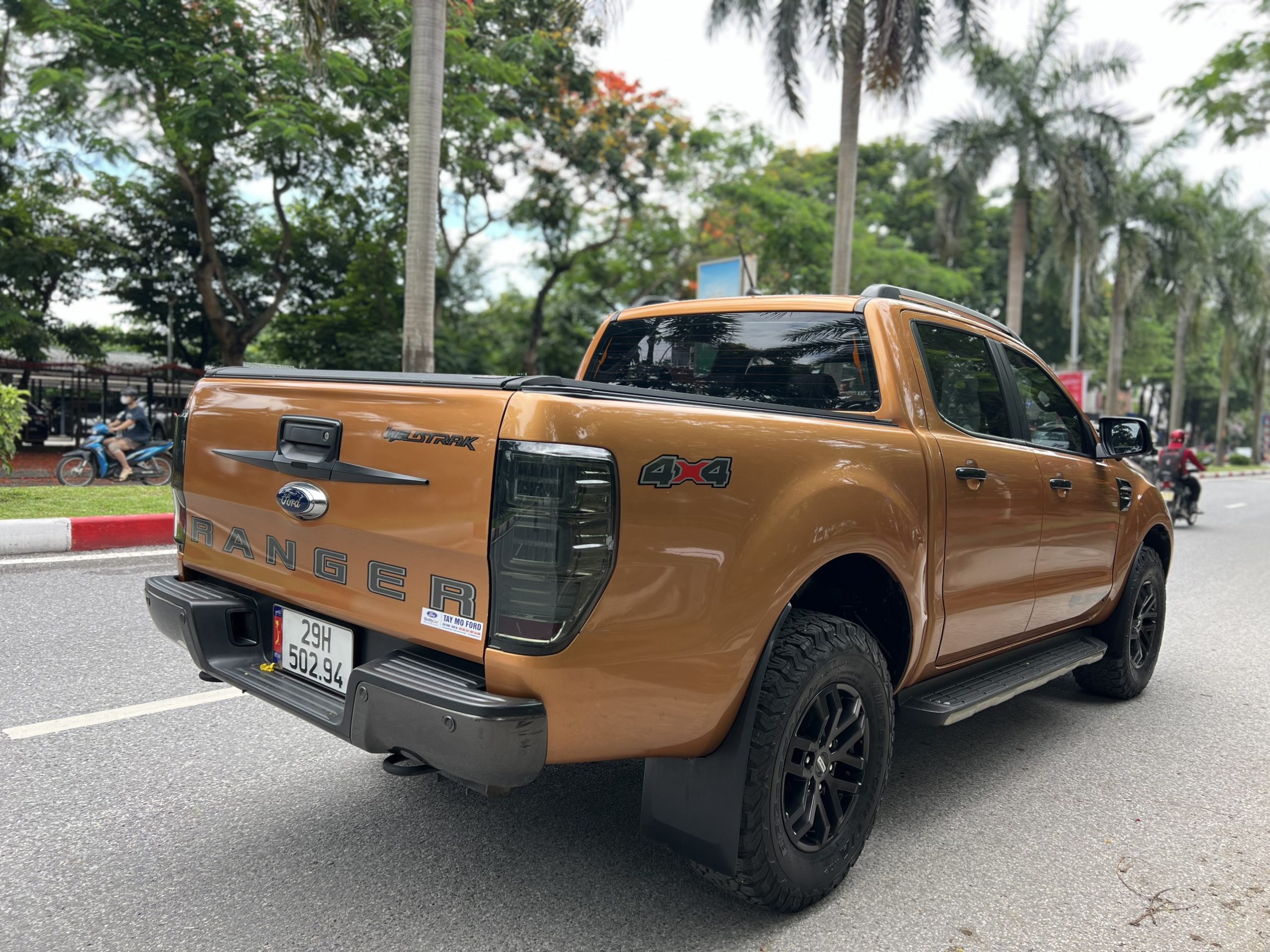 Bán tải Ford Ranger Wildtrak 2018 Hà Nội đăng kí 2019 xe đẹp