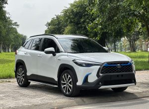 Toyota Corolla Cross đời 2021 chất xe 5 vạn cực mới. Tối ưu nhiên liệu với xe xăng lai điện